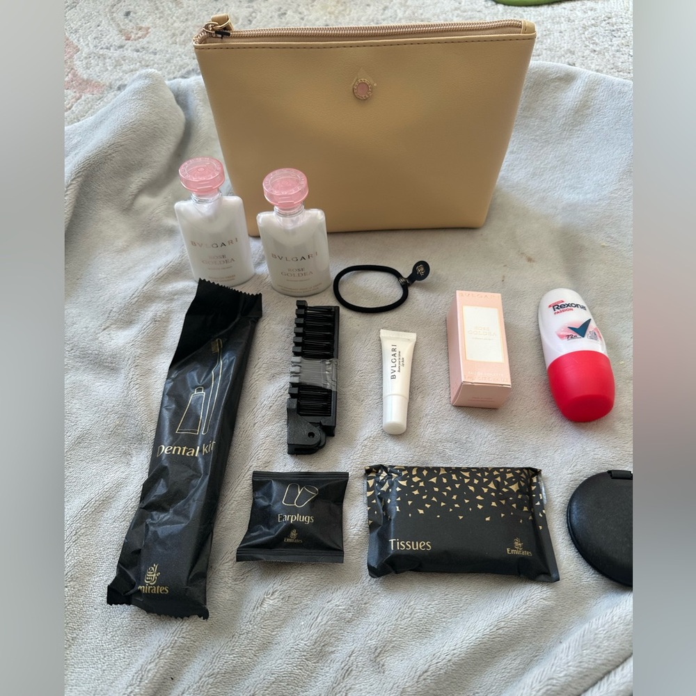 Bvulgari Emirates Luxury Toiletries Set